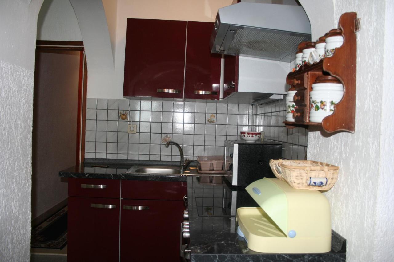 Apartmani Jankov Krk Town Exterior photo